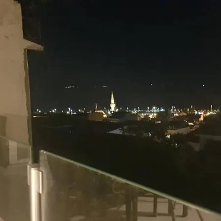 Skyline *